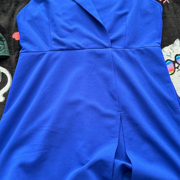 Dress - Picture 4 of 7